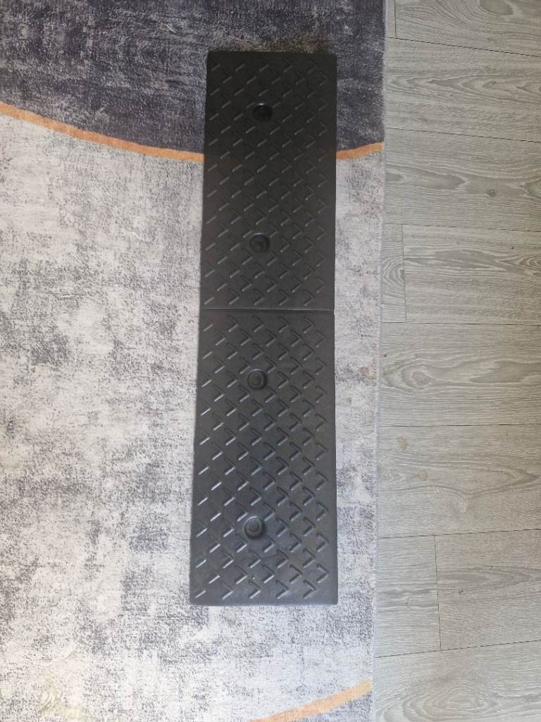 Rubber ramp