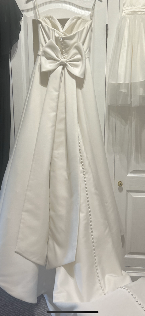 image for Wedding dress bundle for sale