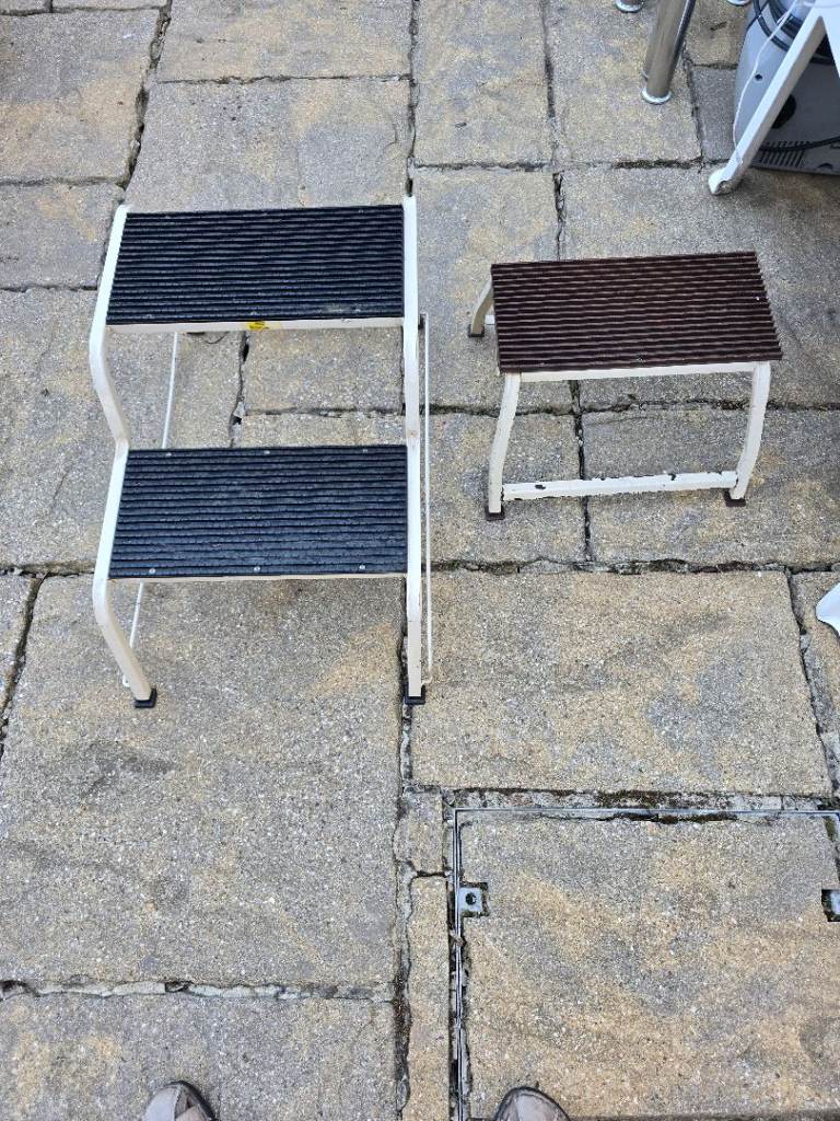 Caravan step