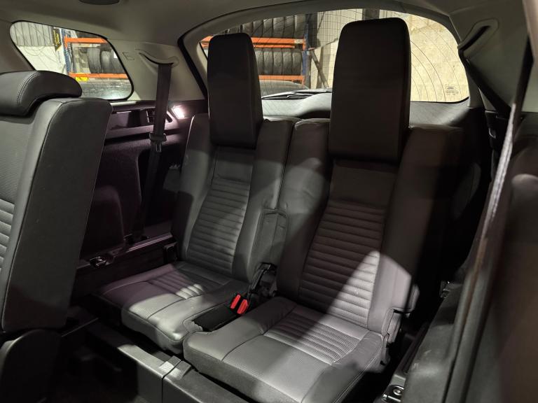 2016 Land Rover Discovery Sport 2.0 TD4 HSE Luxury SUV 5dr Diesel Auto 4WD Euro