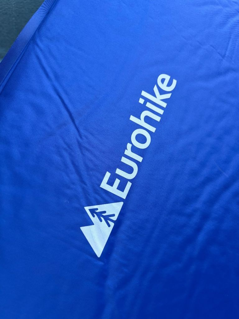 Double mattress self inflating