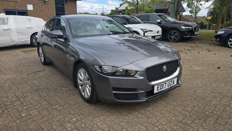 2017 Jaguar XE 2.0d Prestige 4dr Auto SALOON Diesel Automatic