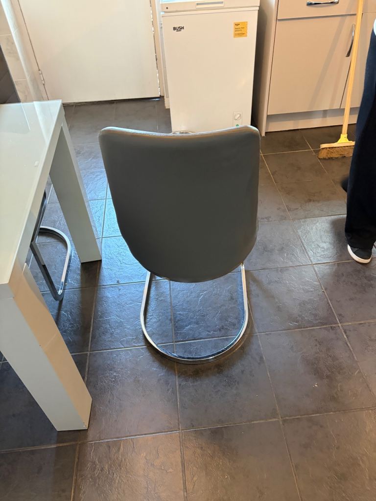 Grey kitchen table and chairs 