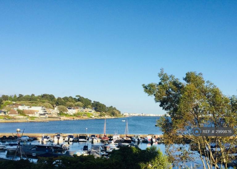 1 bedroom in Salterns Point, Poole, BH14 (#2999876)