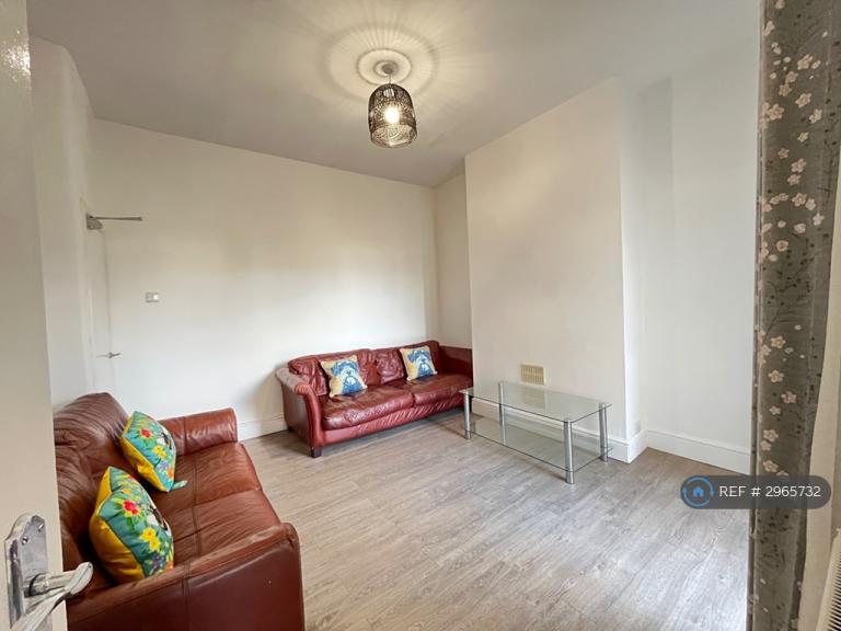 5 bedroom house in Cambridge Road, Bristol, BS7 (5 bed) (#2965732)