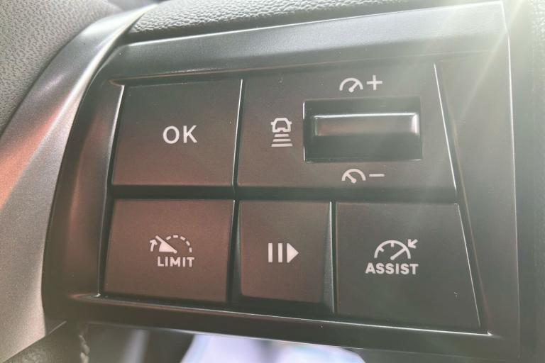  Vauxhall Mokka Electric 54kwh Ultimate Suv 5dr Electric Auto 156 Ps Electric