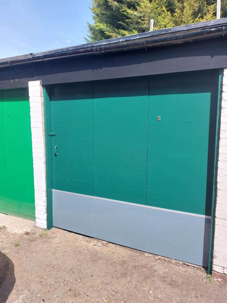 Garage to Let – Garage 5, Rear of The Broadway, Croydon, Surrey CR0 4QR