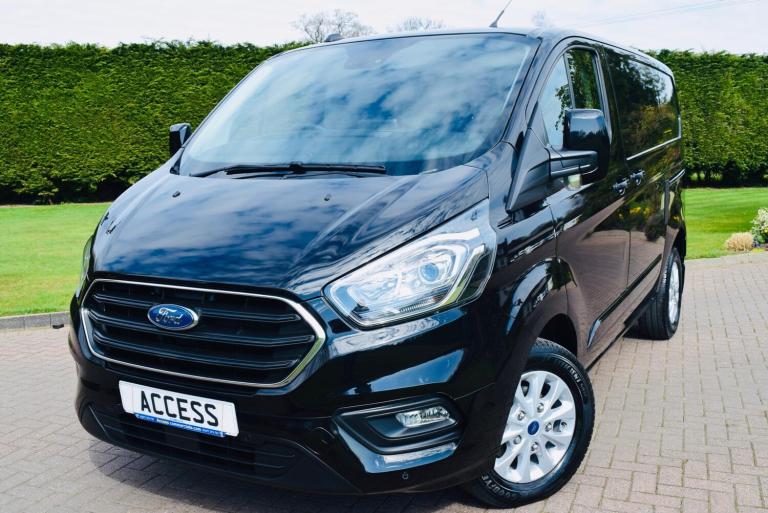 2023 Ford Transit Custom 2.0 EcoBlue 130ps Low Roof Limited Van PANEL VAN DIESEL Manual