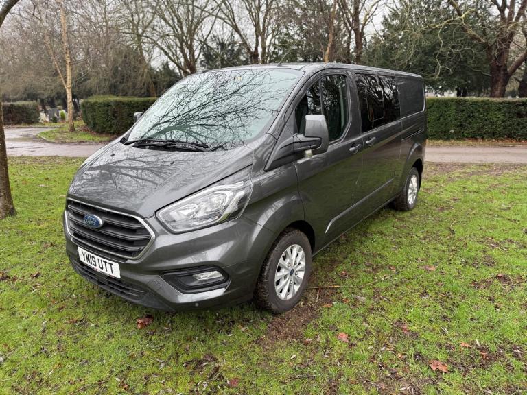2019 Ford Transit Custom 2.0 EcoBlue 130ps Low Roof D/Cab Limited Van crew van  PANEL VAN Diesel ...