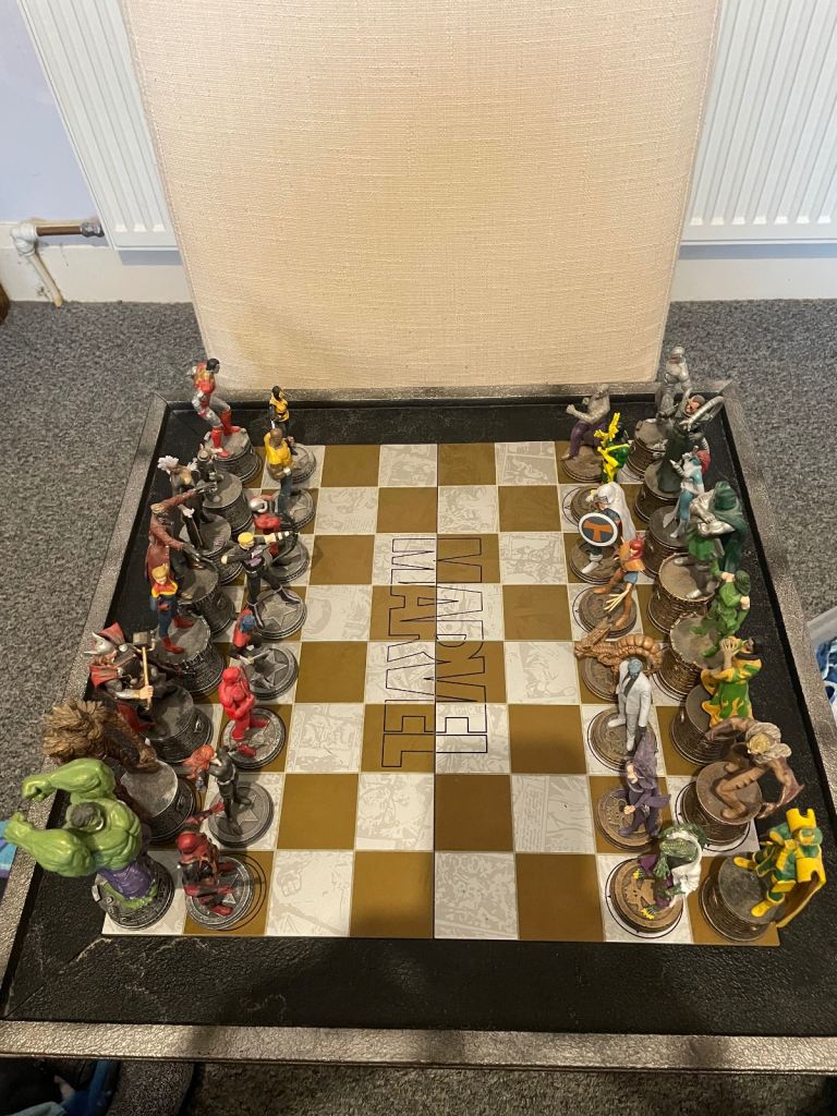 Marvel chess set