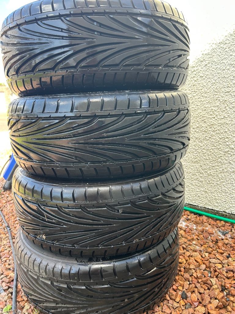 Toyo Proxes 205/R15 