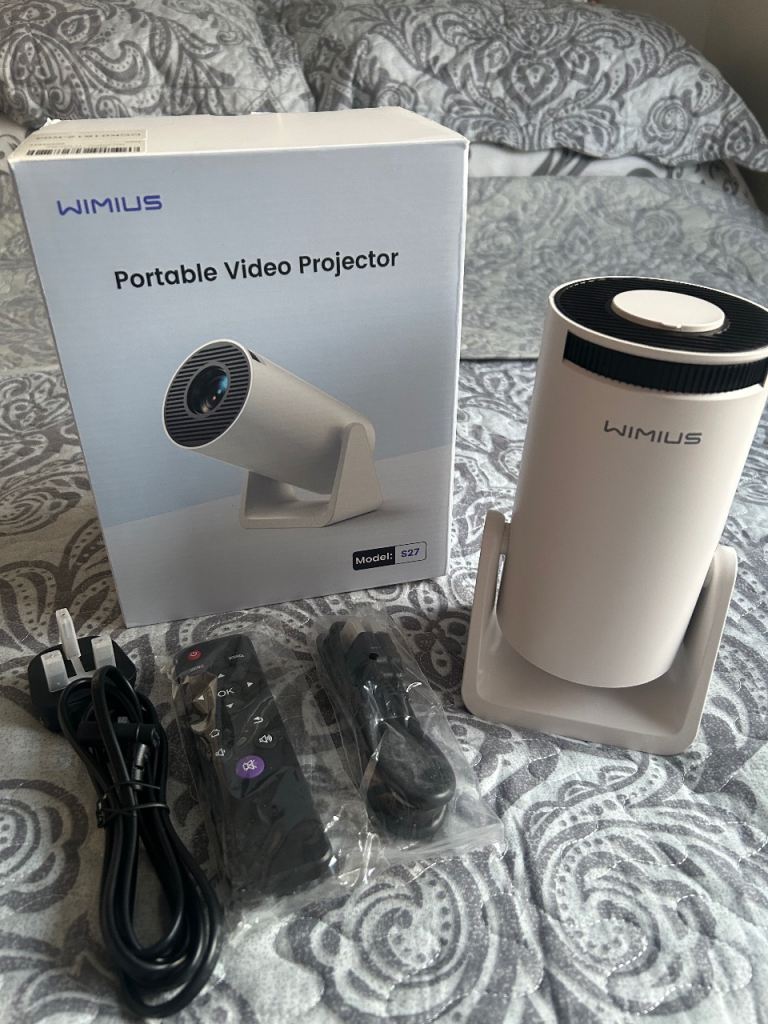 Wimius S27 Portable Projector