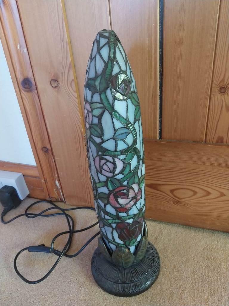 Tiffany style lamp 