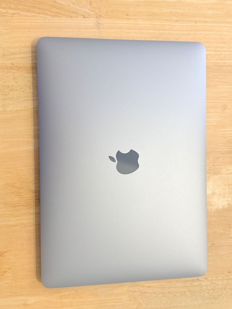 MacBook Pro 13-inch M2 2022 