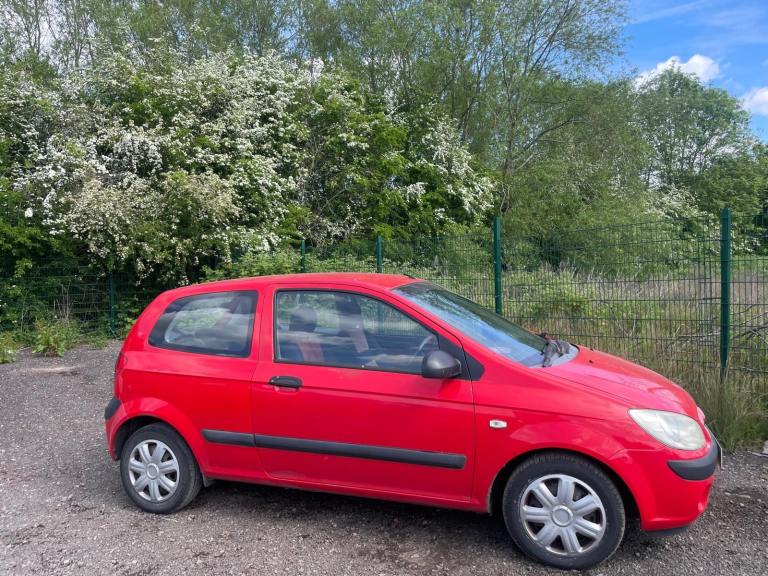 HYUNDAI GETZ 1.1 SPECIAL EDITION 06 REG RED 3 DOOR GENUINE 68932 MOT FEBRUARY 27TH 2027 TAX£170
