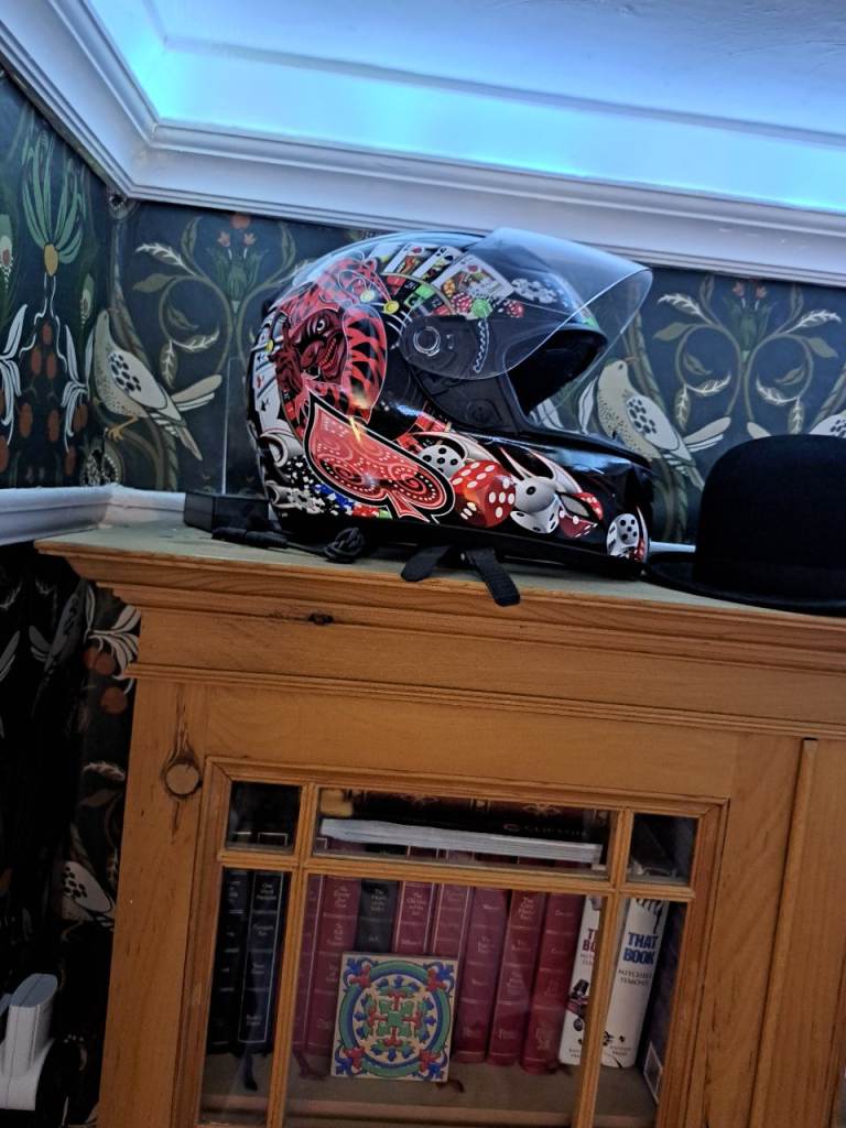 New collectable full face helmet, superb xmas present.