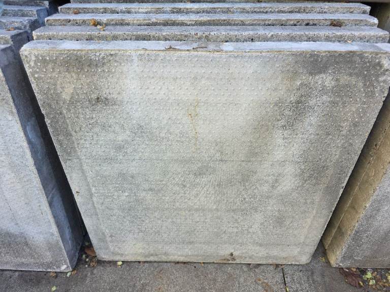 Marshalls 600mm x 600mm x 50mm Heavy Duty Paving Slabs (2'x2'x2")