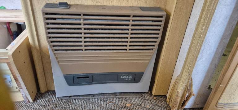 CARVER 3000S TRUMAVENT gas heater for camper caravan motorhome.