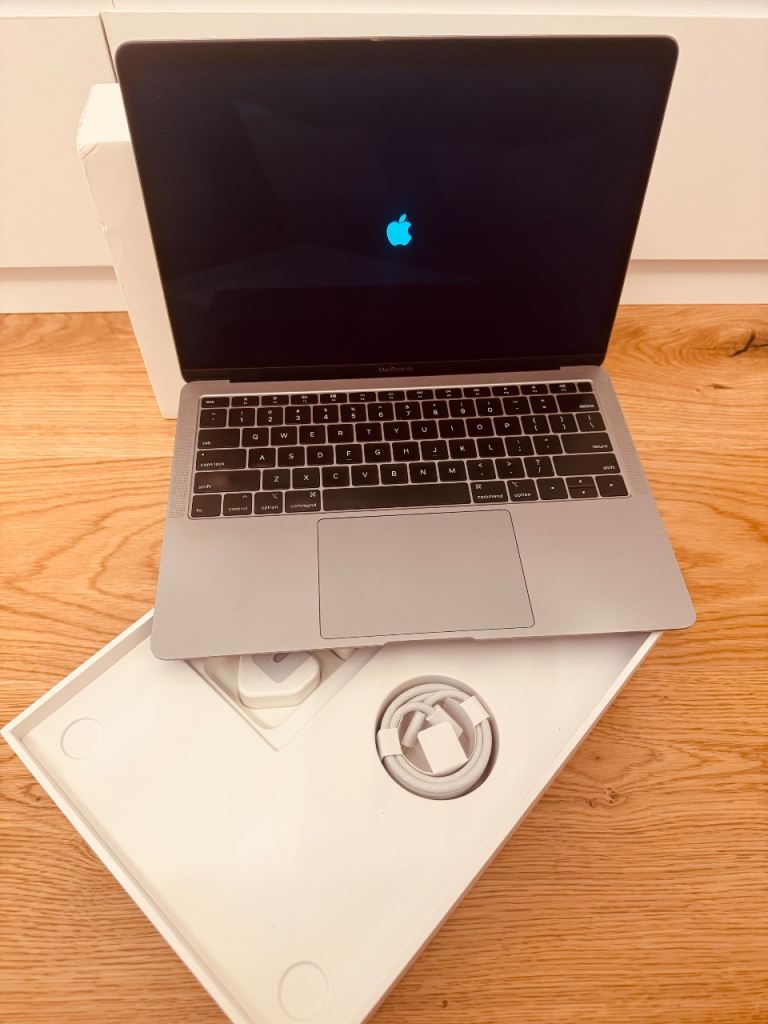 MacBook Air M1