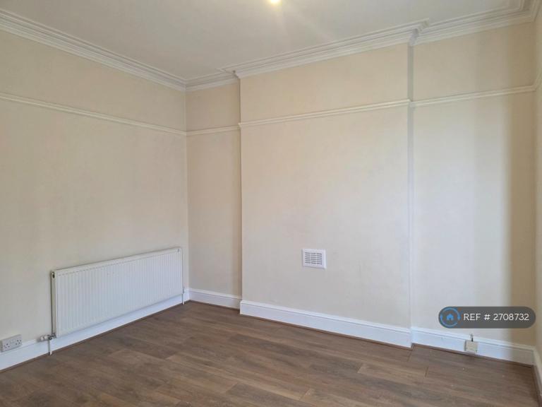 1 bedroom flat in Clarendon Rd, Birmingham, B16 (1 bed) (#2708732)