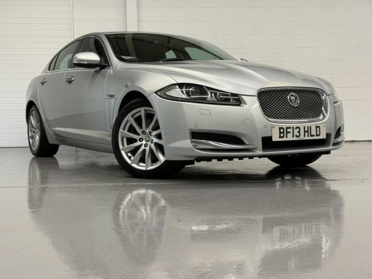 2013 Jaguar XF 2.2d Premium Luxury Saloon 4dr Diesel Auto Euro 5 (s/s) (200 ps) Saloon Diesel Aut...
