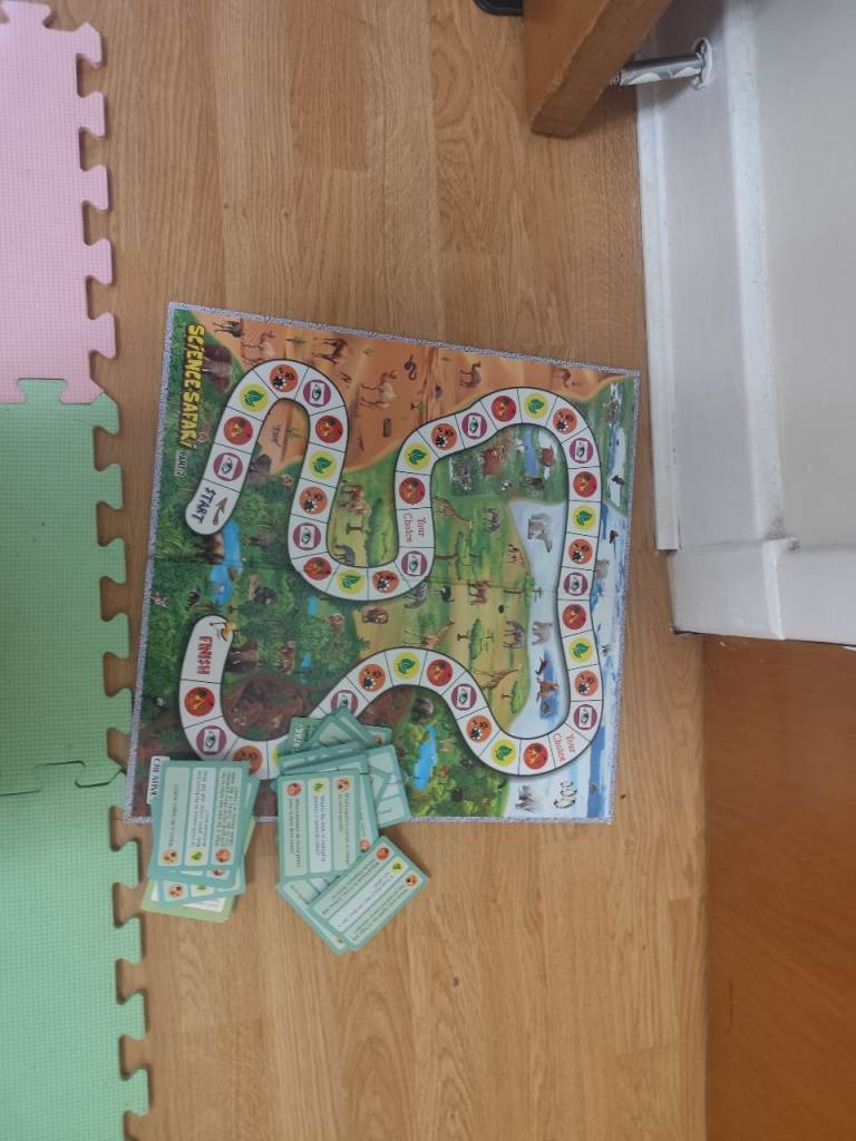 Science Safari Board Game – Good Condition, Complete