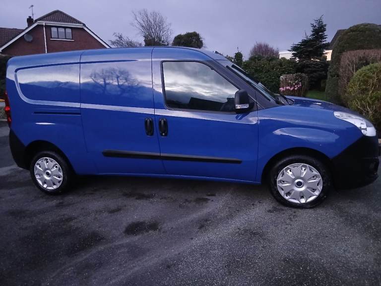 2016 vauxhall Combo,  Xtra long, 1.6 D, 68k, FULL YEAR PSV, TAXED, AS NEW, ROSTREVOR,  £3895.