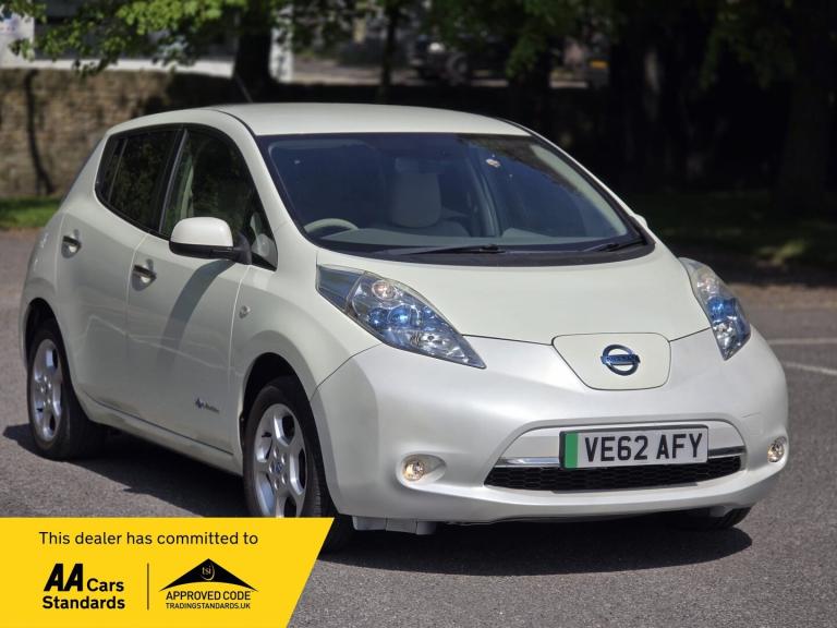 2012 Nissan LEAF 24kWh Hatchback 5dr Electric Auto (107 bhp) Electric