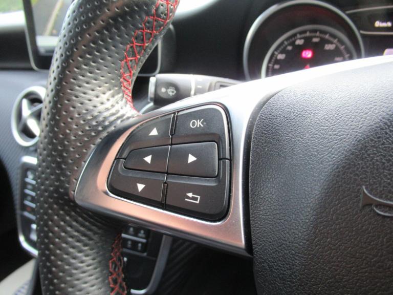 2017 Mercedes-Benz A-Class 2.1 A200d AMG Line Euro 6 (s/s) 5dr HATCHBACK Diesel Manual