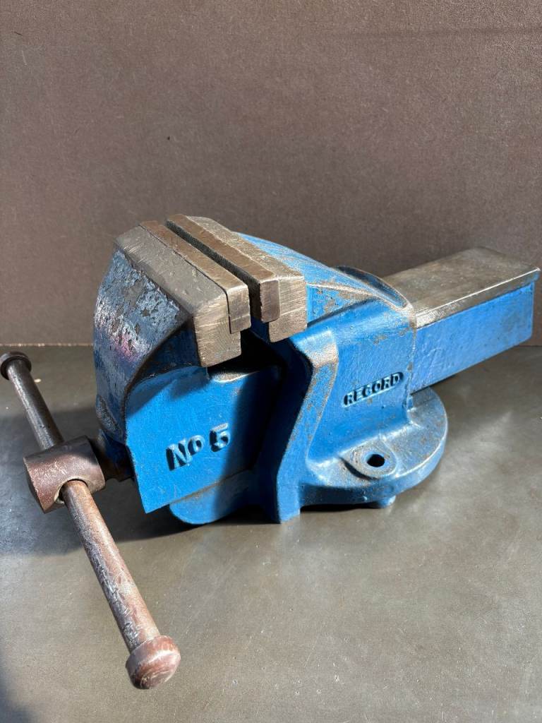 Record Engineers vice No.5. 5" jaws.