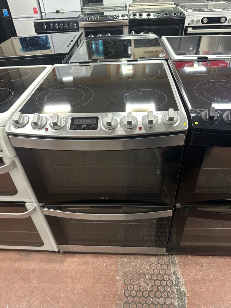 60CM STAINLESS STEEL AEG ELECTRIC COOKER 