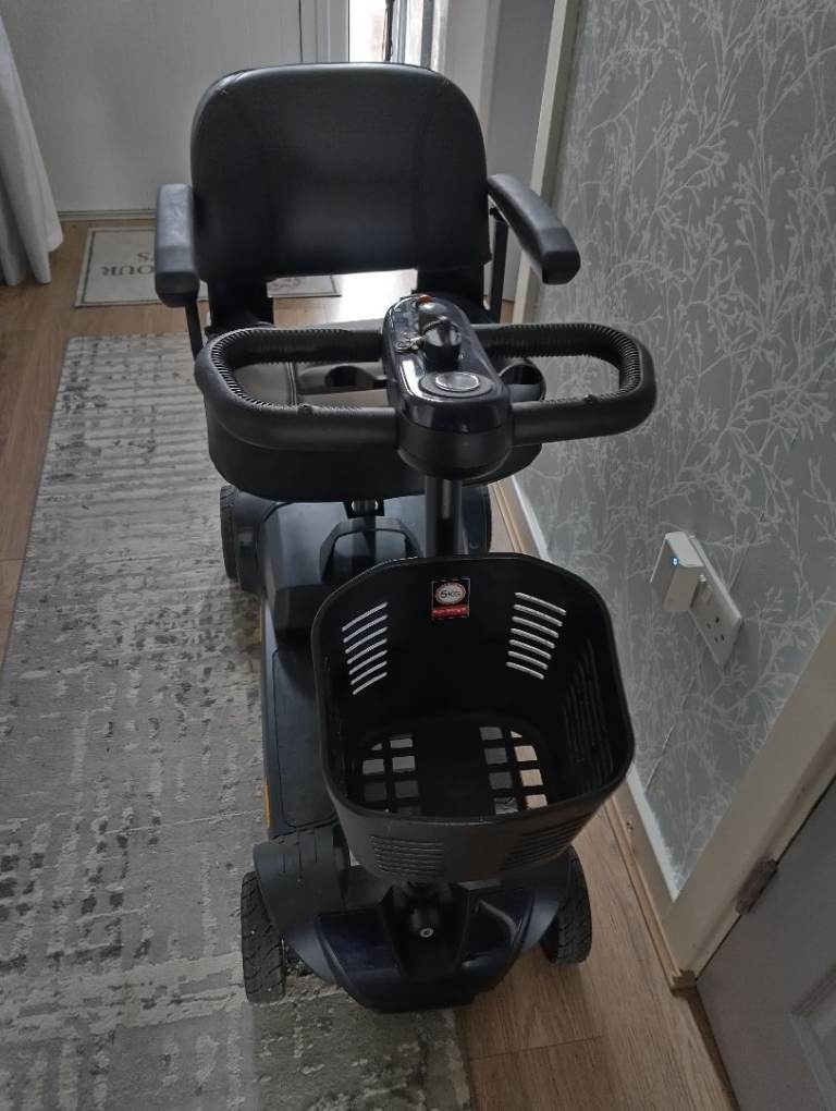 Mobility Scooter with Basket – Good Condition