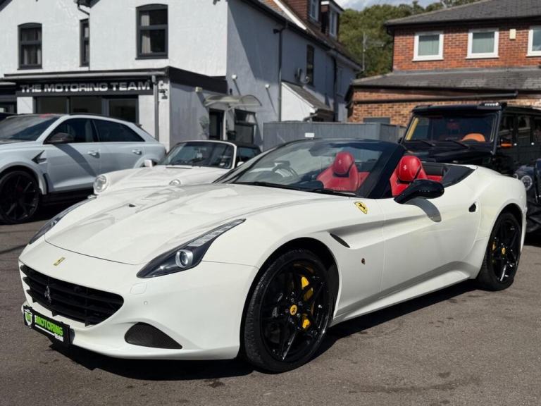 FERRARI CALIFORNIA T 3.8 V8 F1 DCT CONVERTIBLE - 2015