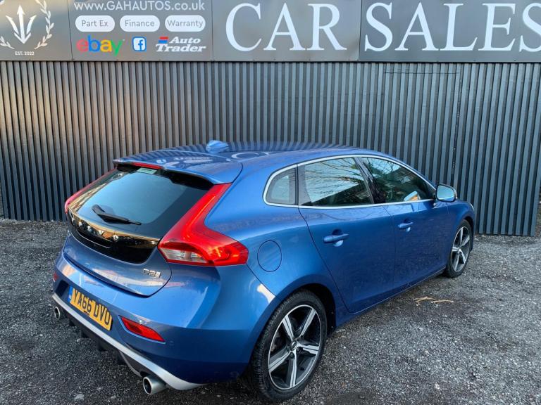 2016 Volvo V40 D2 [120] R DESIGN Nav Plus 5dr HATCHBACK DIESEL Manual