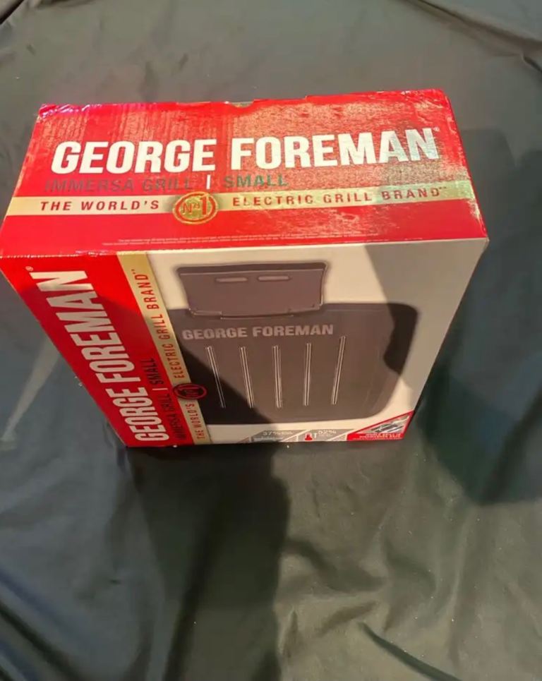 George Foreman 25810 Medium Fit 1630W Grill (Brand New Boxed)
