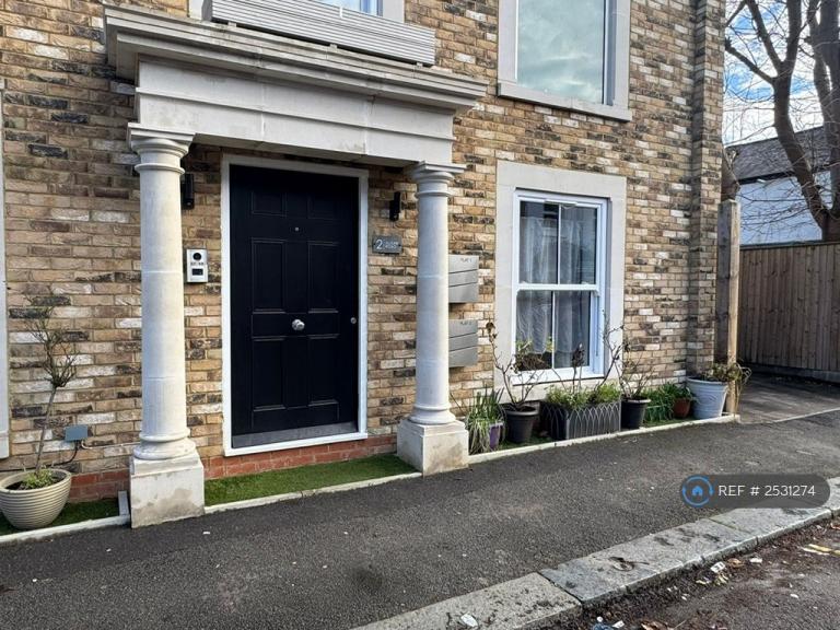 2 bedroom flat in Algar Road, London, TW7 (2 bed) (#2531274)