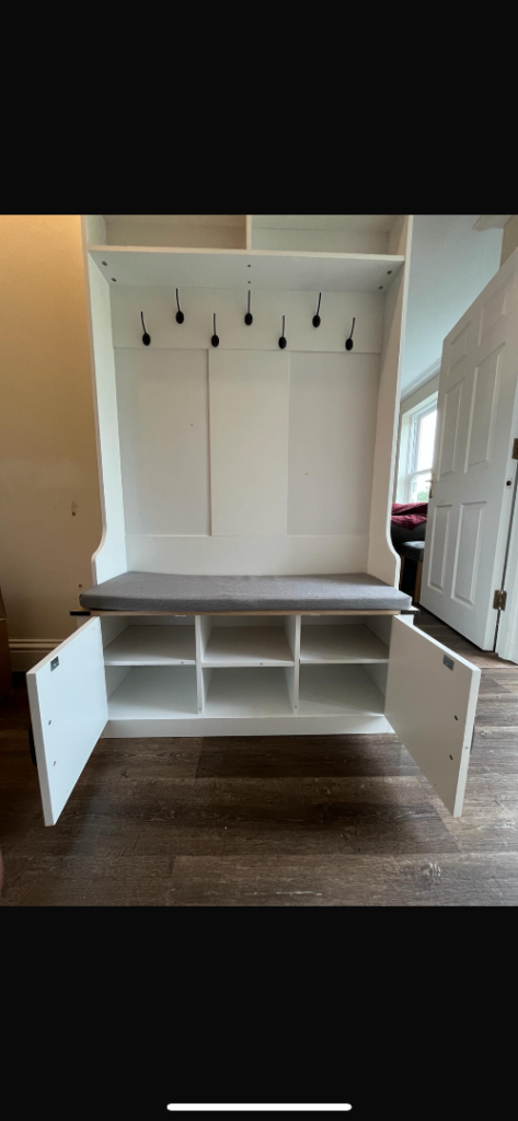 Shoe Rack and Coat Hanger 
