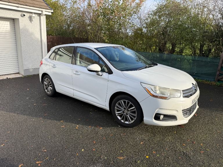 Citroen, C4, Hatchback, 2012, Manual, Timing Belt New at 128,000 - Brand New Clutch £20 Tax /yr