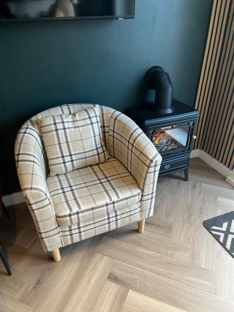 PENDING COLLECTION - Tartan Fabric Tub / Barrel Chair - Like New Condition
