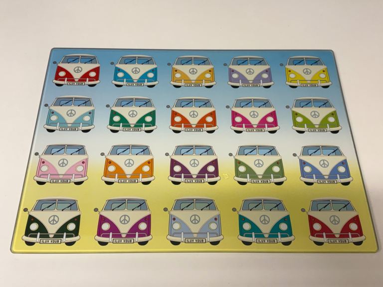 Retro VW Campervan Glass Worktop Saver / Chopping Board – BH1 Collection