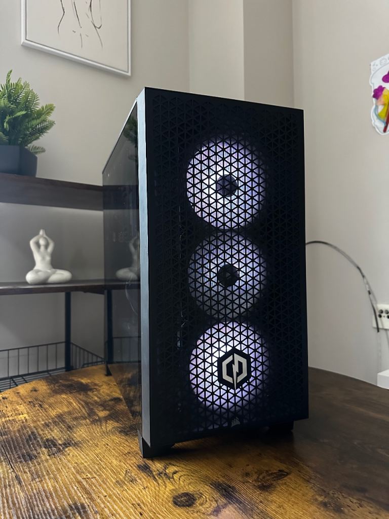 HIGH END GAMING PC - RTX 4060 TI / 32GB DDR5 / RYZEN