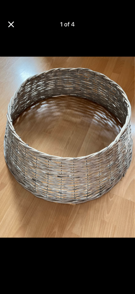 Christmas Tree Basket/Skirt