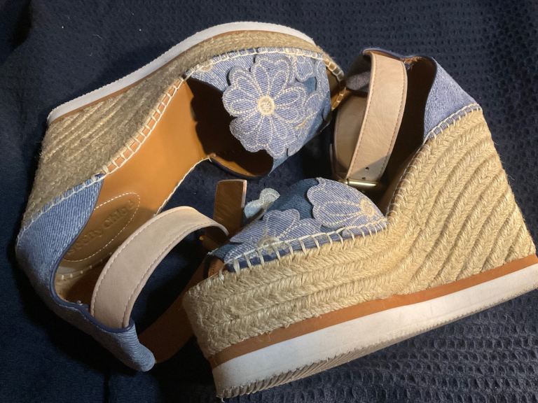 See by Chloe Glyn Wedge Summer sandals shoes, floral denim blue in EU 39 UK 6 in good used condition