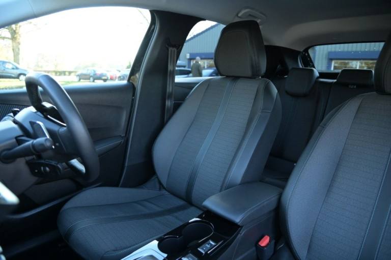 2023 Peugeot 208 1.2 PureTech Allure Premium + Hatchback 5dr Petrol EAT Euro 6 (s/s) (130 ps Hatc...