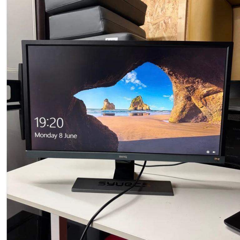 BenQ Computer Monitor - Black, Good Condition