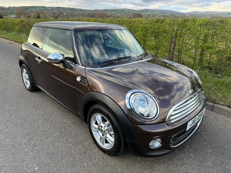 Mini Hatch One 1.6 MOT OCT 26 1 Owner 
