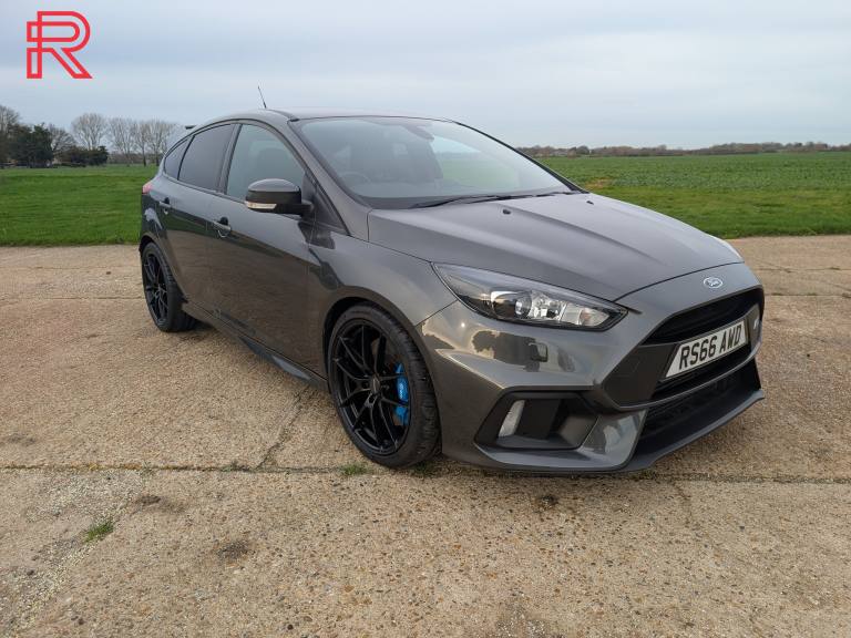 2016 Ford Focus 2.3T EcoBoost RS Hatchback 5dr Petrol Manual AWD Euro 6 (s/s)