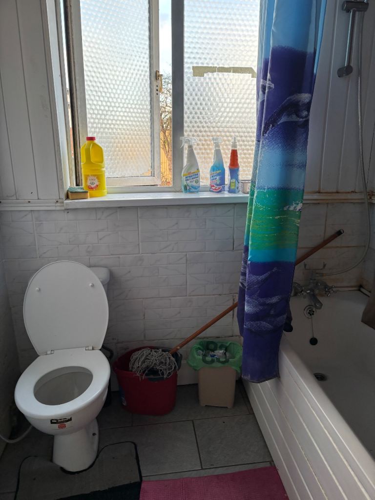 One double room have a rent.