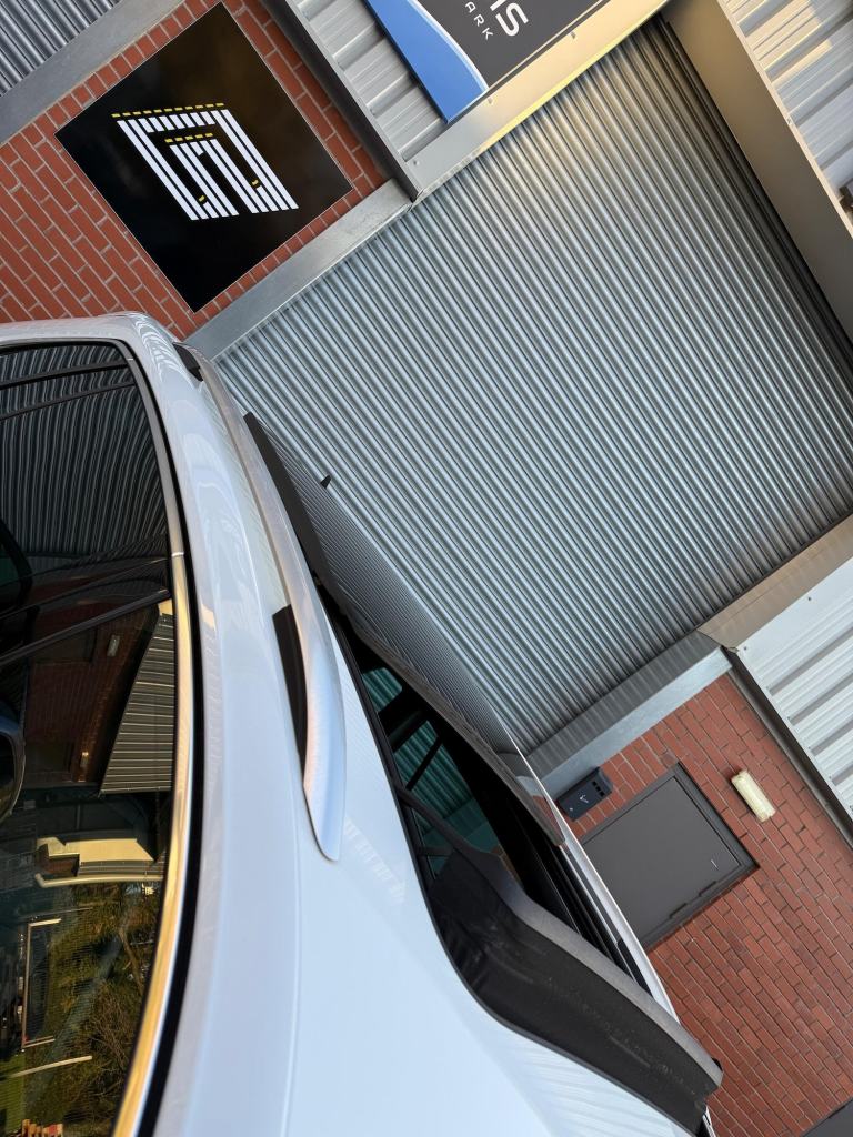 2018 Volkswagen Tiguan 2.0 TDi 190 4Motion R-Line 5dr DSG ESTATE DIESEL Automatic