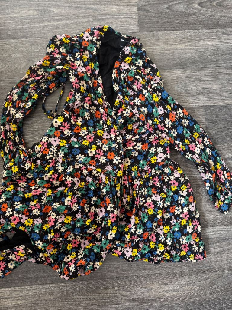 Free Dress size 6